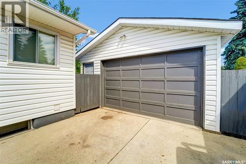 334 Johnson Crescent, Saskatoon, SK - Outdoor With Exterior
