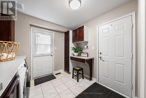 5851 Cornell Crescent, Mississauga, ON - Indoor Photo Showing Other Room
