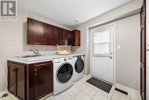 5851 Cornell Crescent, Mississauga, ON - Indoor Photo Showing Laundry Room