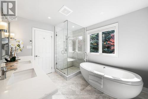5851 Cornell Crescent, Mississauga, ON - Indoor Photo Showing Bathroom