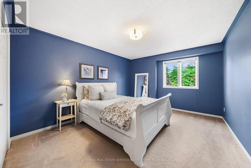 5851 Cornell Crescent, Mississauga, ON - Indoor Photo Showing Bedroom