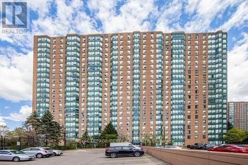 1605 - 135 HILLCREST AVENUE  Mississauga, ON L5B 4B1