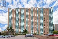 1605 - 135 HILLCREST AVENUE  Mississauga, ON L5B 4B1