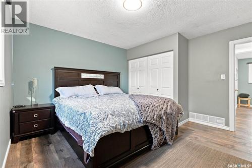 242 Candle Crescent, Saskatoon, SK - Indoor Photo Showing Bedroom