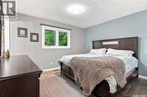 242 Candle Crescent, Saskatoon, SK - Indoor Photo Showing Bedroom