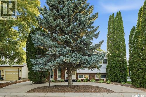 242 Candle Crescent, Saskatoon, SK - Outdoor