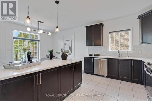 143 Stillwater Street, Kitchener, ON - Indoor Photo Showing Kitchen With Upgraded Kitchen
