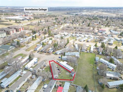 Assiniboine College nearby - 208 Madison Bay, Brandon, MB - Outdoor With View