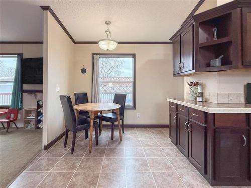 Dining Area - 208 Madison Bay, Brandon, MB - Indoor Photo Showing Dining Room