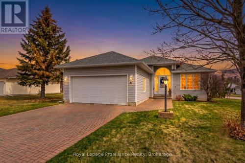 94 SANDBANKS COURT  Prince Edward County (Wellington Ward), ON K0K 3L0