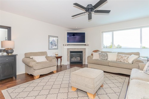 1714 Chaplin St, Crofton, BC 