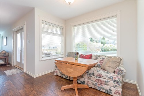 1714 Chaplin St, Crofton, BC 