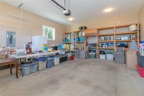1714 Chaplin St, Crofton, BC 