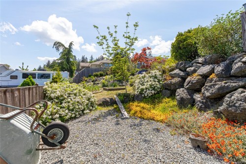 1714 Chaplin St, Crofton, BC 