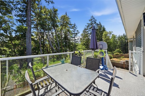 135 Lindquist Rd, Nanaimo, BC 
