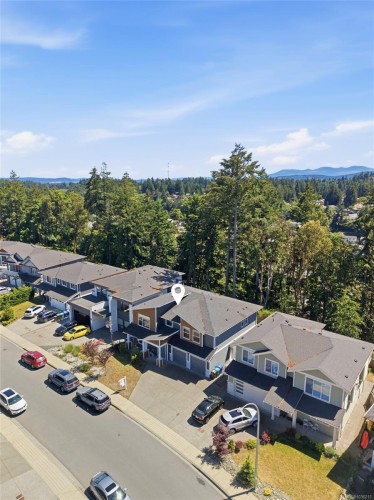 135 Lindquist Rd, Nanaimo, BC 