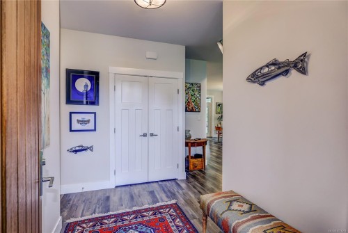 1868 Galvin Pl, Qualicum Beach, BC 