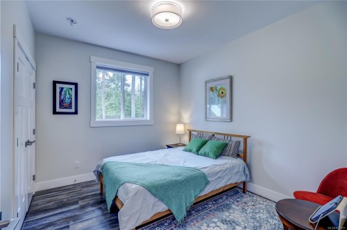 1868 Galvin Pl, Qualicum Beach, BC 