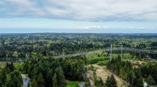 1868 Galvin Pl, Qualicum Beach, BC 