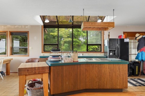 9911 Panorama Ridge Rd, Chemainus, BC 