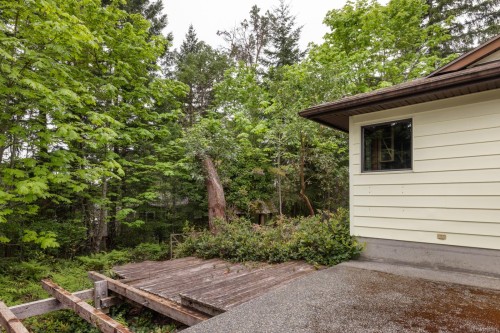 9911 Panorama Ridge Rd, Chemainus, BC 