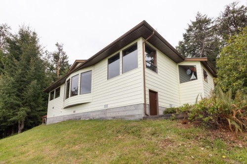 9911 Panorama Ridge Rd, Chemainus, BC 