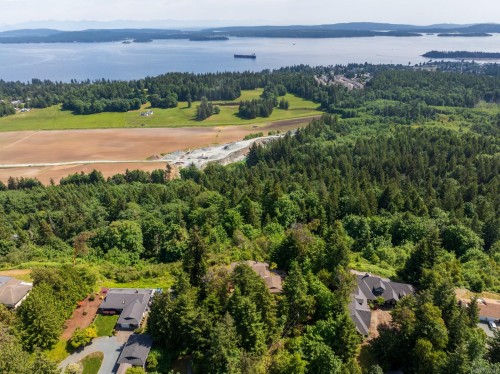 9911 Panorama Ridge Rd, Chemainus, BC 