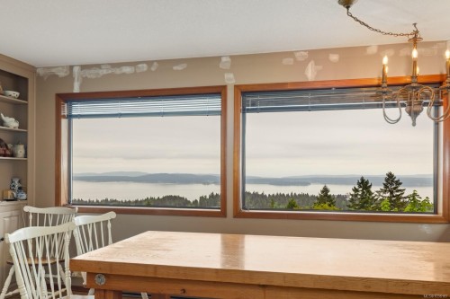 9911 Panorama Ridge Rd, Chemainus, BC 