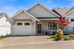 124-4098 Buckstone Rd  Courtenay, BC V9N 0H2