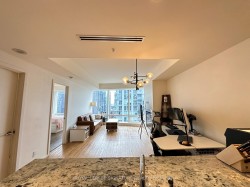 3104-180 University Avenue  Toronto, ON M5H 0A2