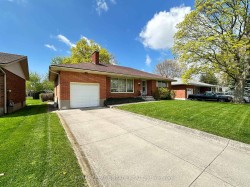 130 Gardiner Avenue EHaldimand, ON N1A 1A8
