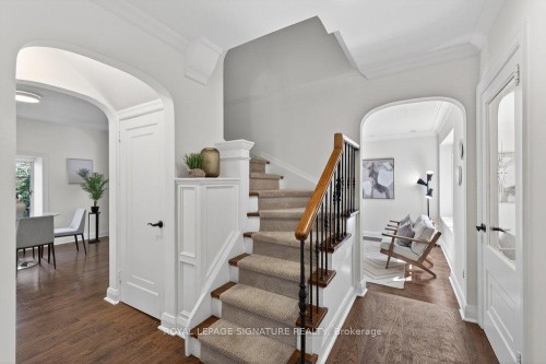 2 Pine Ridge Drive, Toronto, ON 