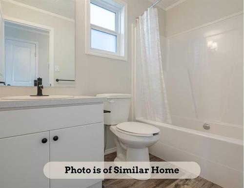125 Prairie Oak Drive, Mitchell, MB - Indoor Photo Showing Bathroom