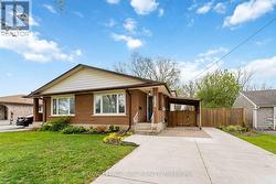 5753 VINE STREET Niagara Falls (Church's Lane), ON L2J 1K8