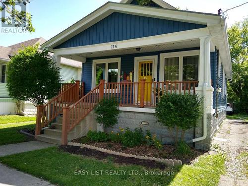 114 COLLEGE AVENUE N  Sarnia, ON N7T 6A9