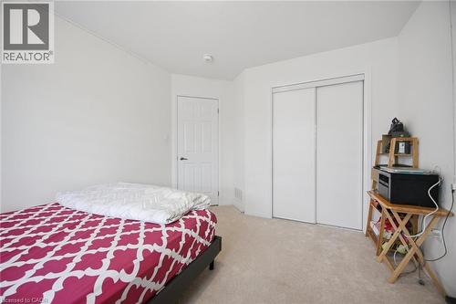 Neutral tone wall finishes - 240 Velvet Way, Niagara Falls, ON - Indoor Photo Showing Bedroom