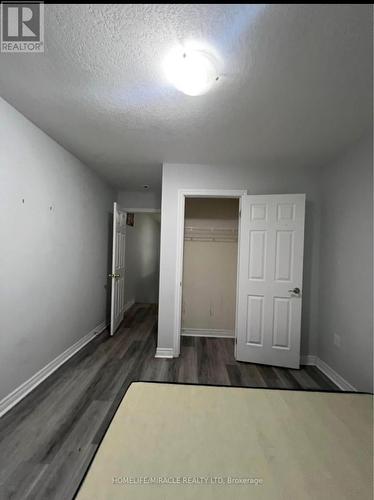 402 Linden Drive, Cambridge, ON - Indoor Photo Showing Other Room