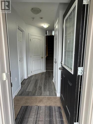 402 Linden Drive, Cambridge, ON - Indoor Photo Showing Other Room