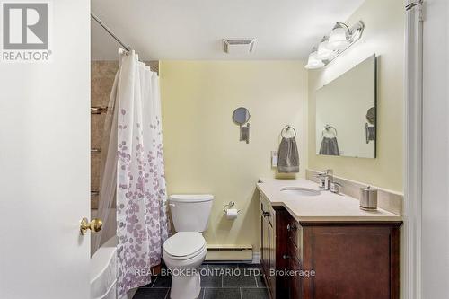 51 Haxby Private, Ottawa, ON - Indoor Photo Showing Bathroom