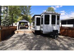 77 Cottonwood Drive Lee Creek, BC V0E 1M4