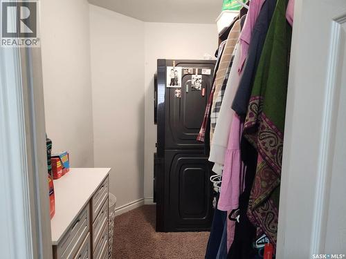 505 Cardinal Court, Shellbrook, SK - Indoor With Storage