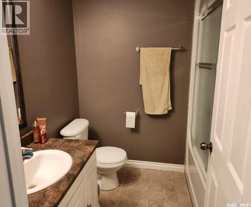 505 Cardinal Court, Shellbrook, SK - Indoor Photo Showing Bathroom