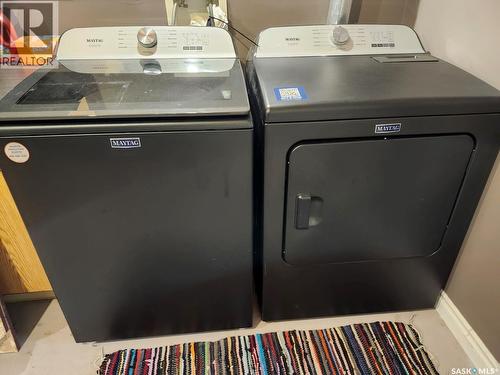 505 Cardinal Court, Shellbrook, SK - Indoor Photo Showing Laundry Room