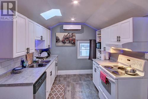 225 Simcoe Street, London East (East K), ON - Indoor Photo Showing Kitchen With Double Sink