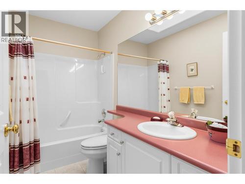 3849 Glen Canyon Drive, West Kelowna, BC - Indoor Photo Showing Bathroom