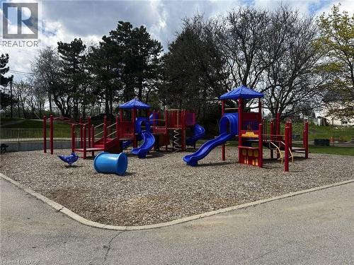 Children's play structure - 456 Jackson Street W, Hamilton, ON - Outdoor