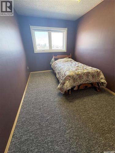 404 Yellowhead Highway, Theodore, SK - Indoor Photo Showing Bedroom