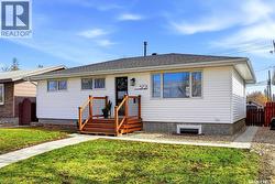 5721 Mckinley AVENUE  Regina, SK S4T 7L3