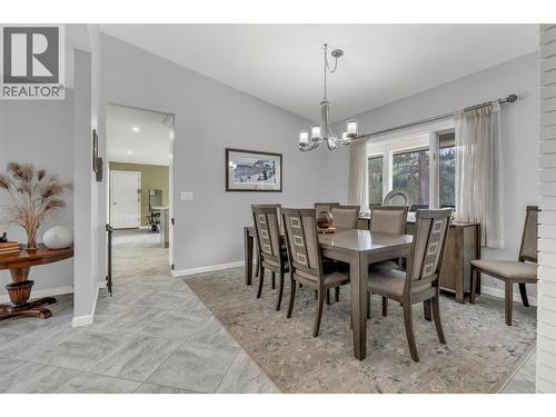 103 Eagle Drive, Kaleden, BC - Indoor Photo Showing Dining Room