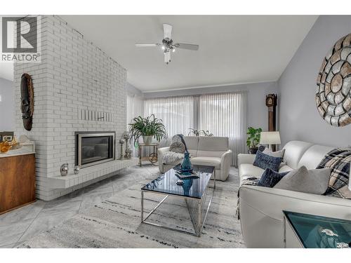 103 Eagle Drive, Kaleden, BC - Indoor Photo Showing Living Room With Fireplace